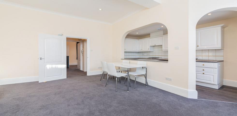 			1 Bedroom, 1 bath, 1 reception Flat			 Haverstock Hill, BELSIZE PARK
